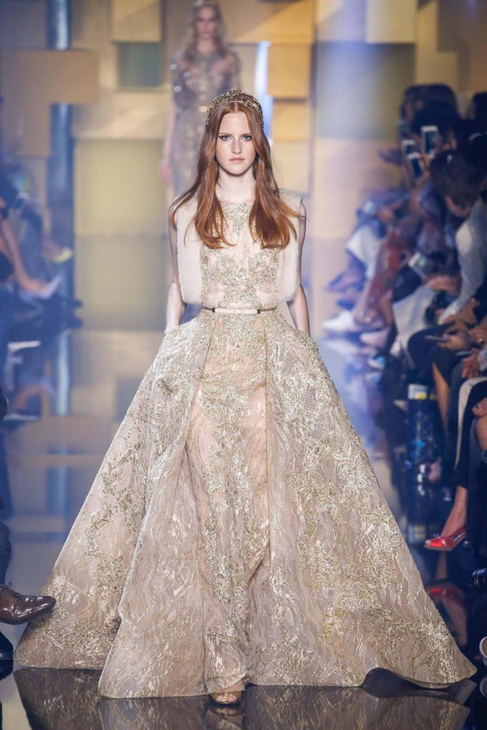 supdemod-pour-elie-saab-haute-couture-automne-hiver